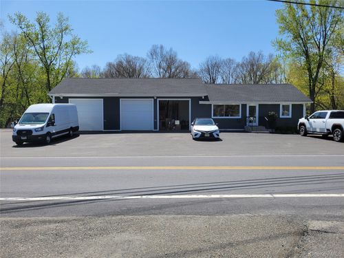 4 Orrs Mills Rd, Salisbury Mills, NY, 12577-5414 | Card Image