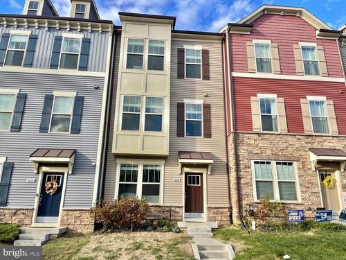 22712-8608 Shady Pines Dr, FREDERICK, MD, 21704-6782 | Card Image