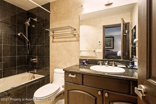 572 N Starwood Dr, House other with 5 bedrooms, 8 bathrooms and 2 parking in Aspen CO | Image 20