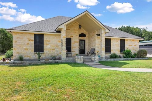 1110 W 23rd St, Clifton, TX, 76634-2423 | Card Image