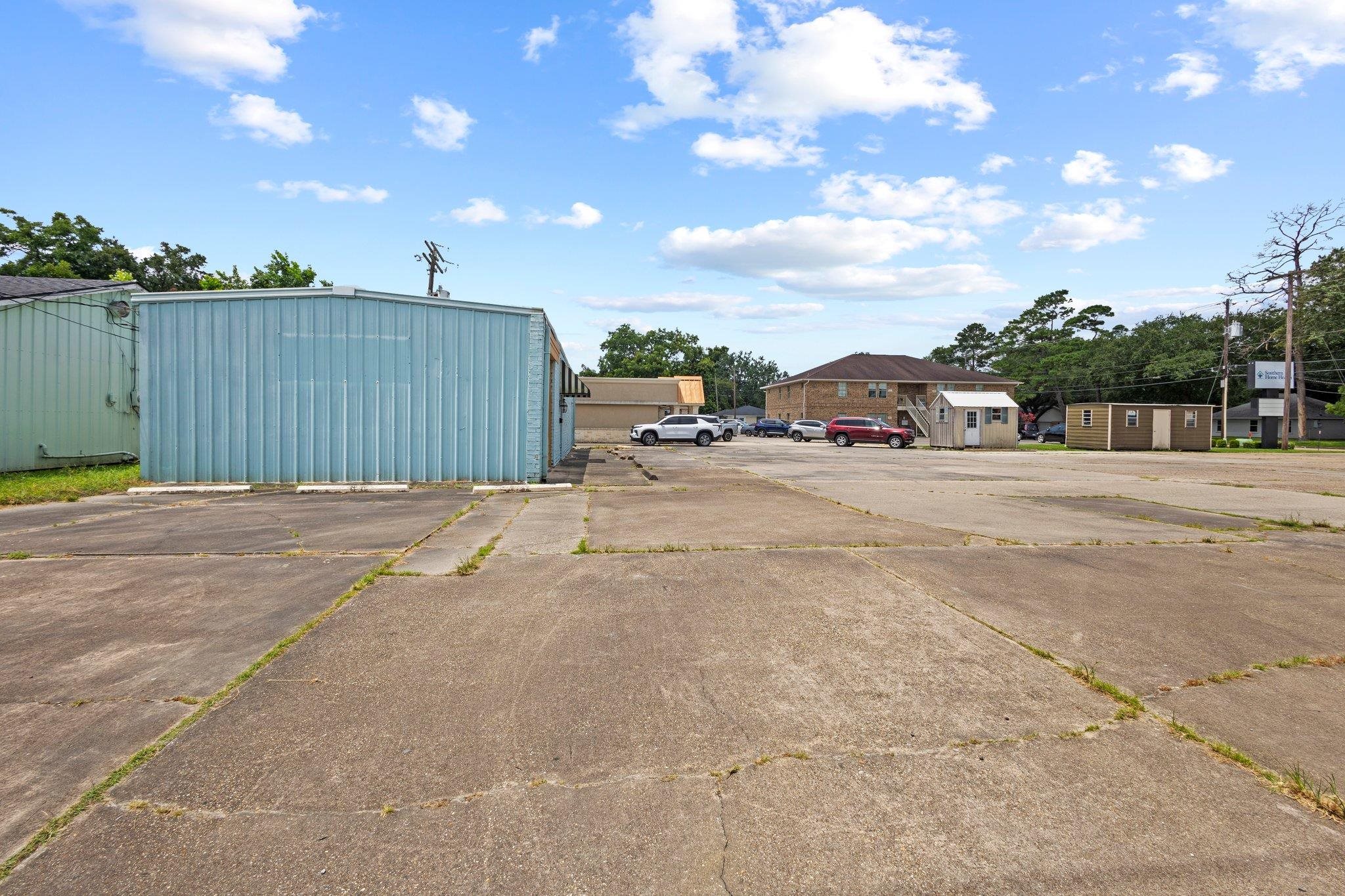 Commercial Sale in Nederland 5
