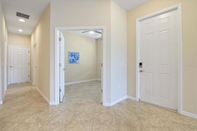 20930 Fetterbush Place, House other with 2 bedrooms, 2 bathrooms and null parking in Venice FL | Image 3