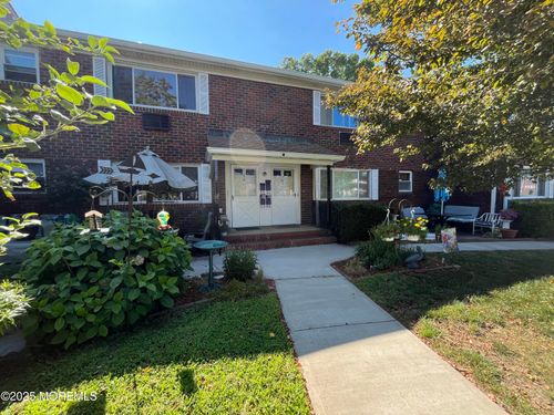 14 Juniper Ln, Eatontown, NJ, 07724-1853 | Card Image