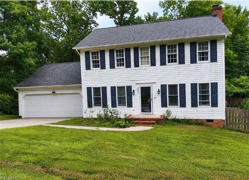4804 Whisper Oak Dr, Trinity, NC, 27370-9364 | Card Image