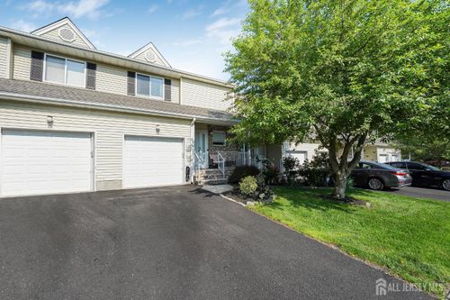 30 Forest Garden Dr, Matawan, NJ, 07747-6802 | Card Image