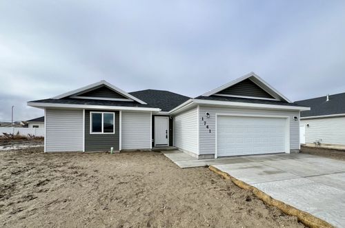 609 Westcott Dr, Spring Creek, NV, 89815-6913 | Card Image