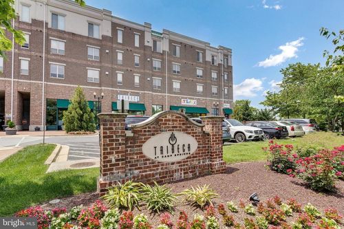 apt-337-5400 Auth Rd, SUITLAND, MD, 20746-4360 | Card Image
