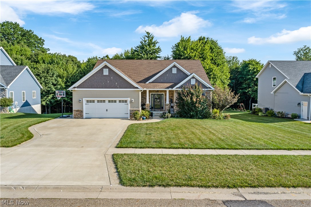 1723 Honeychuck Lane, Sold in Kent Zoocasa