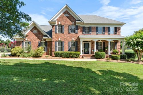 2774 Palmer Dr Ne, Conover, NC, 28613-9302 | Card Image