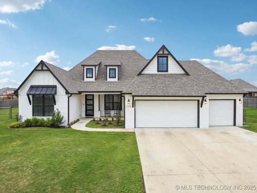 1992 173rd St, Mounds, OK, 74047-6275 | Card Image