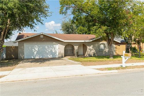 3504 Harvey St, McAllen, TX, 78501-5818 | Card Image