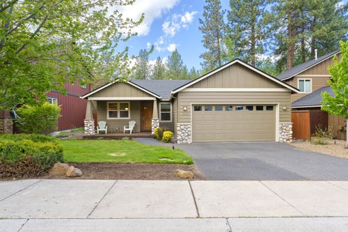 19486 Brookside Way, Bend, OR, 97702-3212 | Card Image