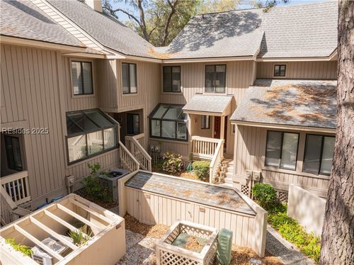 apt-112-125 Shipyard Dr, Hilton Head Island, SC, 29928-7817 | Card Image