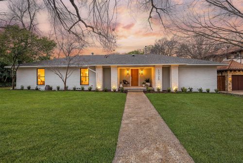 13723 Hughes Lane, Dallas, TX, 75240 | Card Image