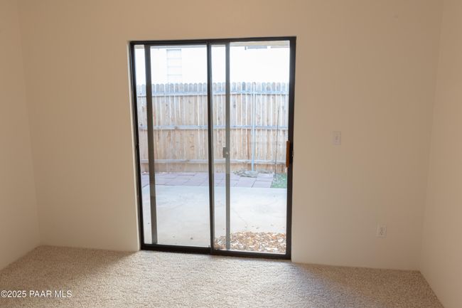 Slider to patio | Image 8