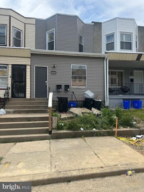 2556 S Robinson St, Philadelphia, PA, 19142-3522 | Card Image