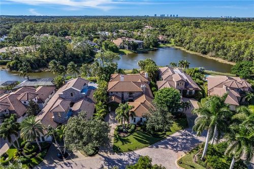29150 Positano Ln, NAPLES, FL, 34110-2851 | Card Image