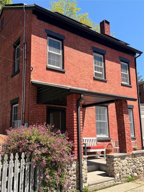 6 Church St, Cold Spring, NY, 10516-2801 | Card Image