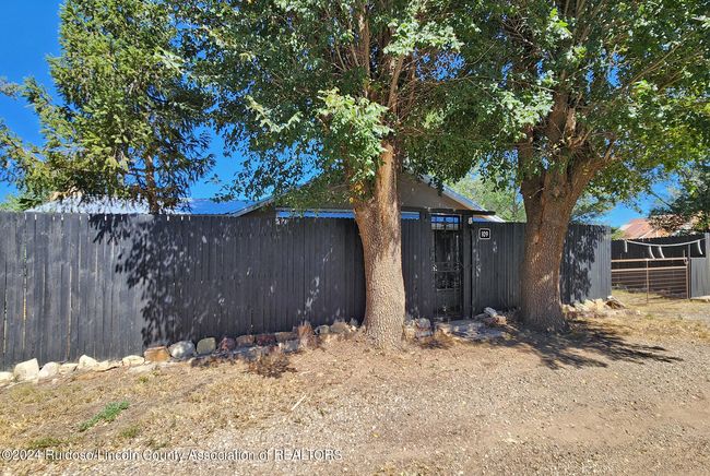 109 E 3 Rd St, House other with 3 bedrooms, 2 bathrooms and null parking in Capitan NM | Image 60
