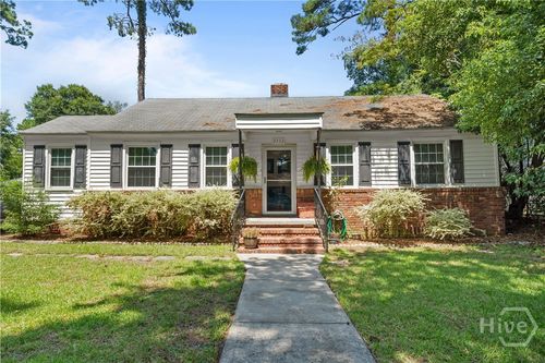 2332 E 41st St, Savannah, GA, 31404-3812 | Card Image