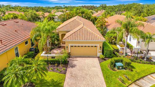 7314 Wexford Ct, LAKEWOOD RANCH, FL, 34202-7917 | Card Image