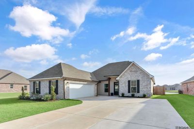 41211 Marsh Ln, House other with 5 bedrooms, 3 bathrooms and null parking in Gonzales LA | Image 2