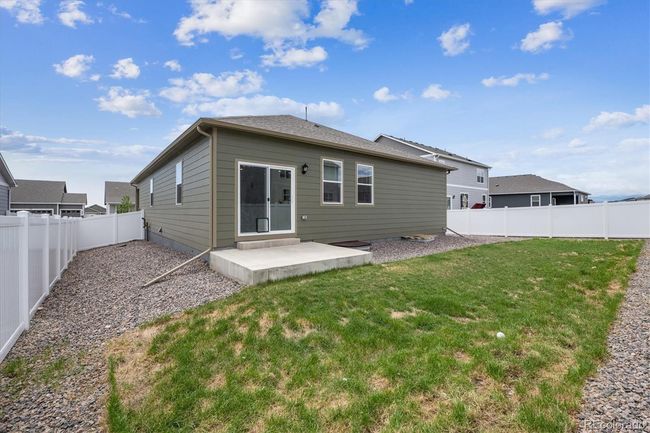 1572 Illingworth Dr, House other with 3 bedrooms, 2 bathrooms and 3 parking in Windsor CO | Image 23