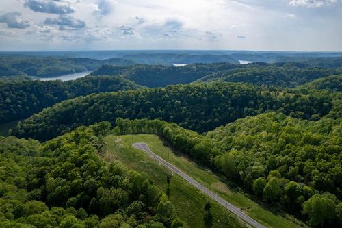 43 Eli Ln, Baxter, TN, 38544 | Card Image