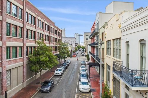 apt-207-333 Girod St, New Orleans, LA, 70130-3632 | Card Image