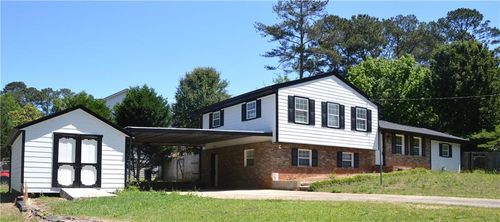8288 Reinosa Way, Jonesboro, GA, 30236-3813 | Card Image