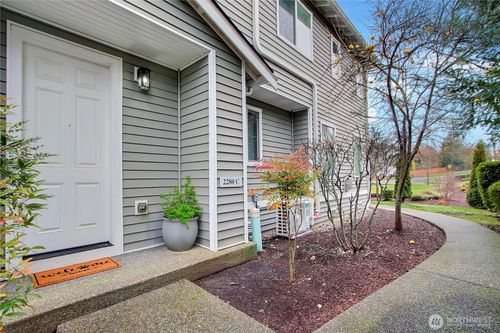 unit-c-2280 Bobs Hollow Ln, Dupont, WA, 98327-7779 | Card Image