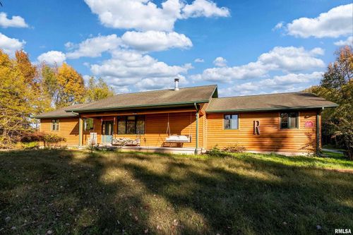 125 Princess Ln, Carbondale, IL, 62901-2581 | Card Image