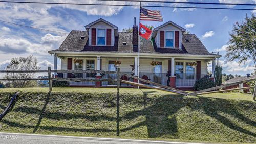 5228 Carters Valley Rd, Church Hill, TN, 37642-7135 | Card Image