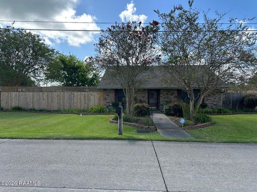 343 Leo, Patterson, LA, 70392 | Card Image