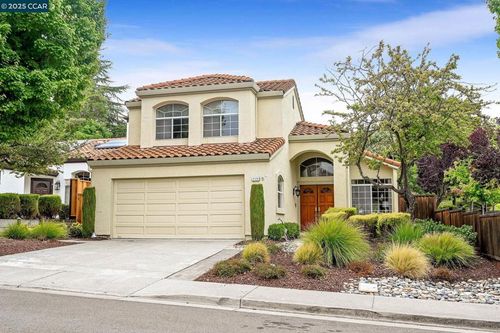 2120 Goldenrod Ln, San Ramon, CA, 94582-5555 | Card Image