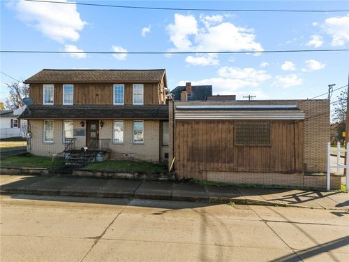 422 6th St, Monessen, PA, 15062-1296 | Card Image