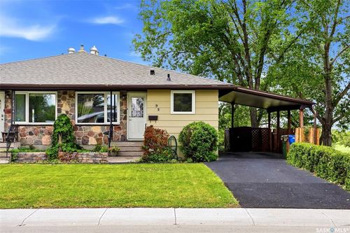 95 Empress Dr, Regina, SK, S4T6M7 | Card Image