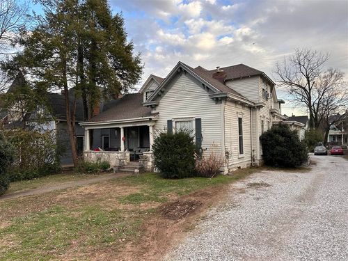 1322 College St, Bowling Green, KY, 42101-3456 | Card Image