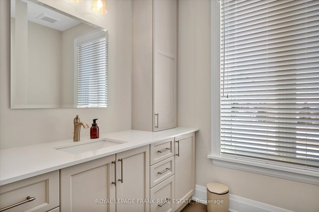 1942 Davenport Rd, House other with 4 bedrooms, 3 bathrooms and 4 parking in Cavan ON | Image 30