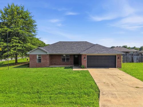 3300 Antietam Dr, Conway, AR, 72032-9609 | Card Image