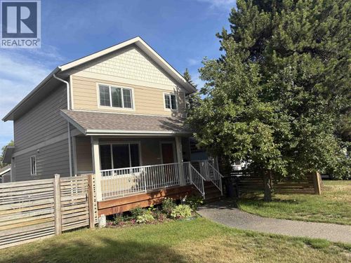 971 Alward St, Prince George, BC, V2M2E8 | Card Image