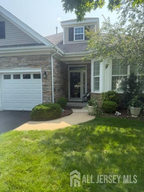 79 Crescent Way, Monroe, NJ, 08831-3762 | Card Image