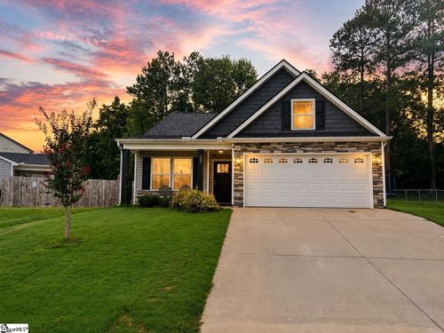 102 Manning Farmer Ln, Inman, SC, 29349-5804 | Card Image