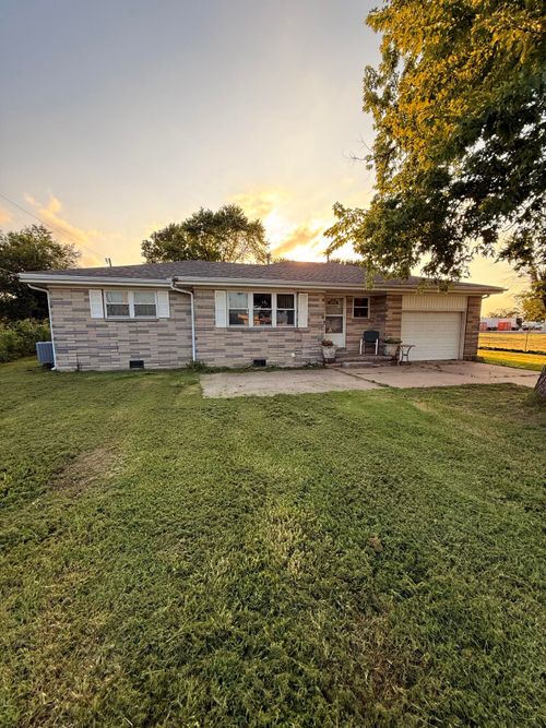 32061 S Highway 69, Big Cabin, OK, 74332-8455 | Card Image