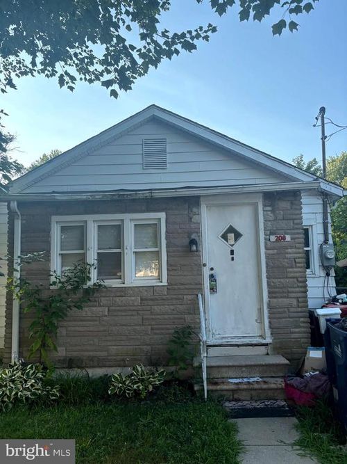 208 Park Ave, SOMERDALE, NJ, 08083-1528 | Card Image
