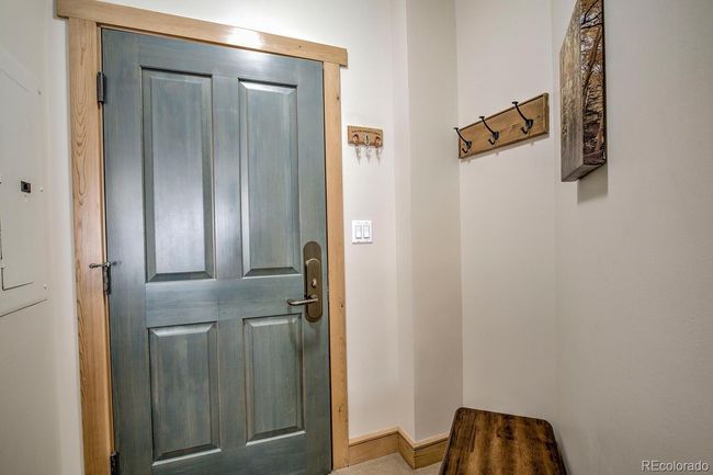 334 - 105 Wheeler Cir, Condo with 1 bedrooms, 1 bathrooms and 1 parking in Frisco CO | Image 16