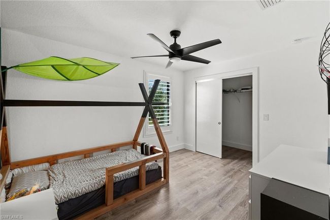 4764 Formosa Dr, House other with 5 bedrooms, 3 bathrooms and 3 parking in NAPLES FL | Image 17