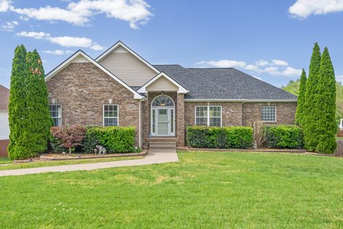 215 Cody Ct, Clarksville, TN, 37043-6577 | Card Image