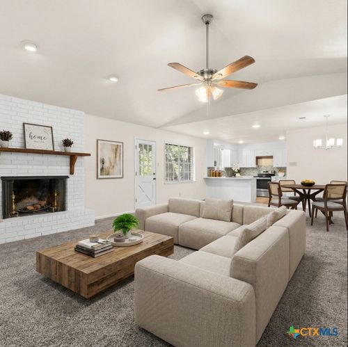 513 E 27th Ave, Belton, TX, 76513-1619 | Card Image