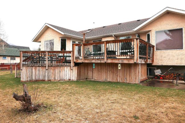 3021 214 Street, Home with 6 bedrooms, 3 bathrooms and 4 parking in Bellevue AB | Image 34